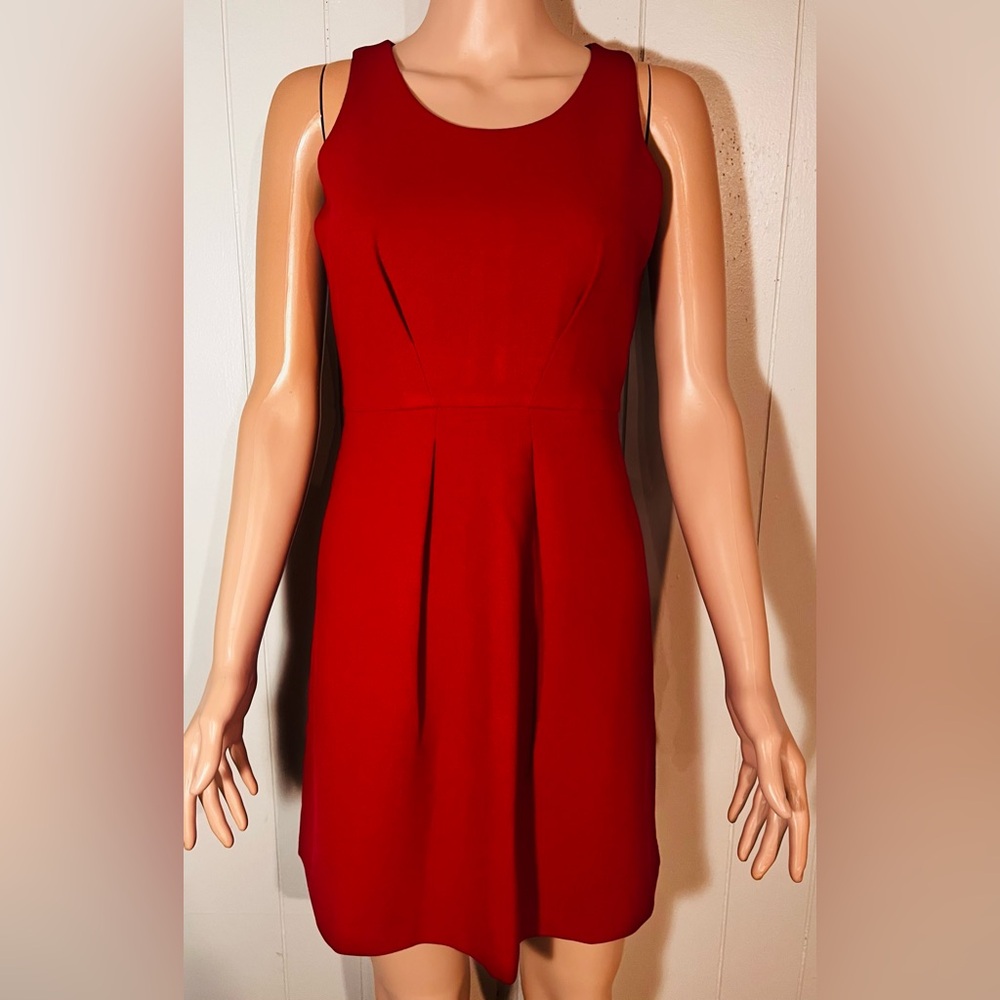 LOFT- Red Sleeveless Dress- Pleated Front - Size:4P - Picture 2 of 4